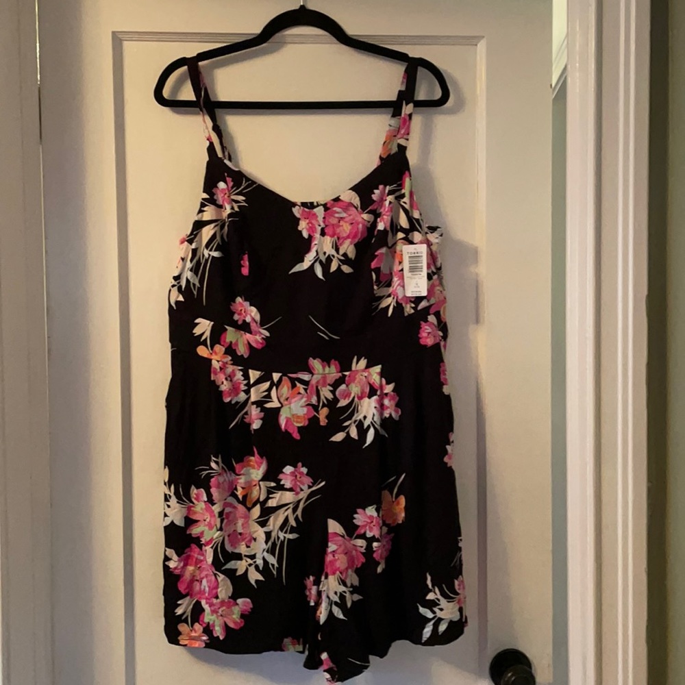 Torrid flowered romper